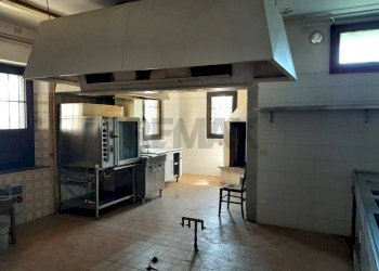 Cucina - Locale Commerciale Via Roma
32 e 34, Fregona - foto 15