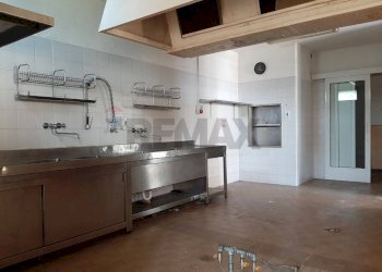 Cucina - Locale Commerciale Via Roma
32 e 34, Fregona - foto 16