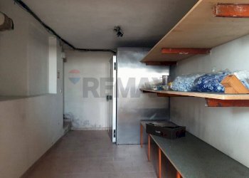 Cucina - Locale Commerciale Via Roma
32 e 34, Fregona - foto 32