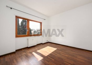 Stanza vuota - Appartamento Via Della Camilluccia
 
143, Roma - foto 11