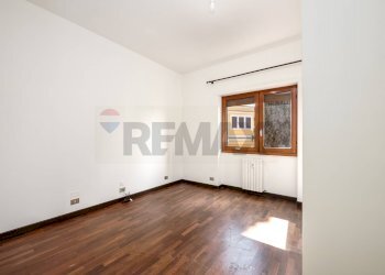 Stanza vuota - Appartamento Via Della Camilluccia
 
143, Roma - foto 14