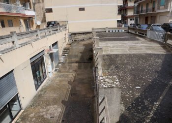 Edificio all\'aperto - Laboratory via Taormina, Ragusa - photo 2