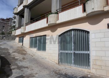 Edificio all\'aperto - Locale Commerciale C.so Vitt. Veneto
 
snc, Ragusa - foto 2
