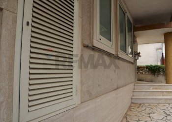 Scale - Commercial Premises via Sac.Giov. di Giacomo
 
12/14, Ragusa - photo 30