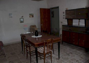 Sala da pranzo - Villa C/da Piraino
 
s.n, Chiaramonte Gulfi - foto 6