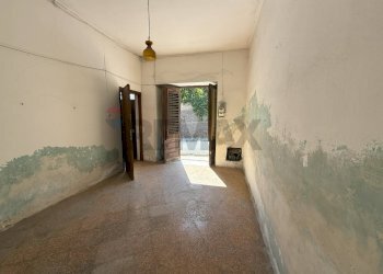 Stanza vuota - Semi-detached house VIA ALTOFONTE VILLACIAMBRA
 
24, Monreale - photo 14