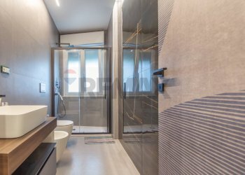 Bagno - Monolocale Via Lazio
 
63, Montesilvano - foto 6