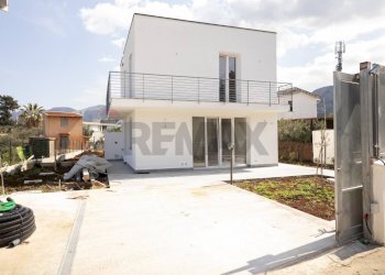 Casa all\'aperto - Quadrilocale Via magellano, Carini - foto 1