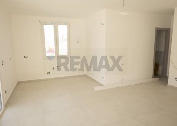 Stanza vuota - Quadrilocale Via magellano, Carini - foto 5