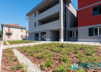 PARTI COMUNI - Box via trento
 
2, Mariano Comense - foto 18