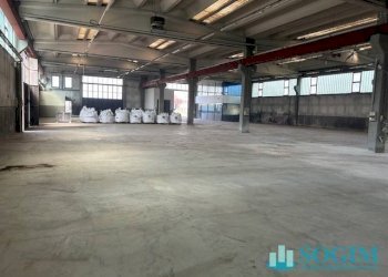 Interno capannone_4 - Capannone Via Luigi Fumagalli
 
97, Mariano Comense - foto 5