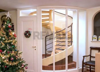 Scale - Villa Montignoso - photo 13