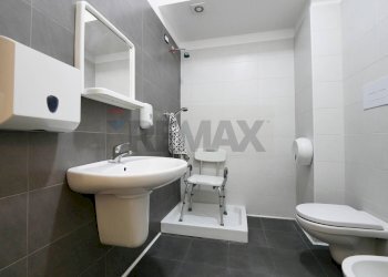 Bagno - Appartamento Pappalettere
 
20, Barletta - foto 25