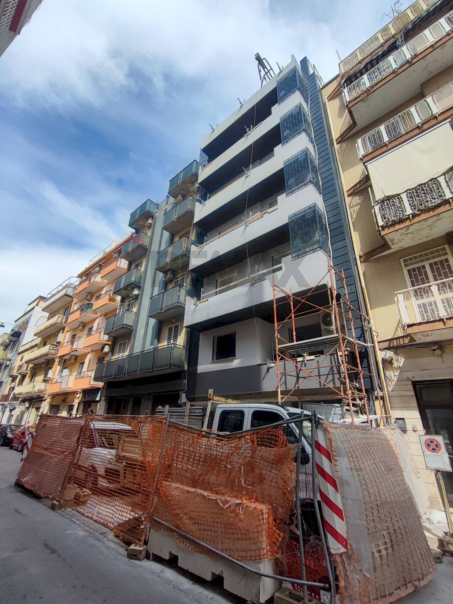 Edificio all\'aperto - Trilocale Via Montegrappa
 
147, Bari - foto 1