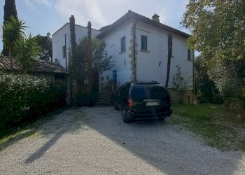 Foto 7 - Villa FRAZIONE MONTICELLI
 
247, Ascoli Piceno - photo 7