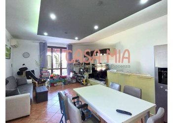 Foto 12 - Three-room apartment VIA MALVICINO, Castel San Giovanni - photo 12