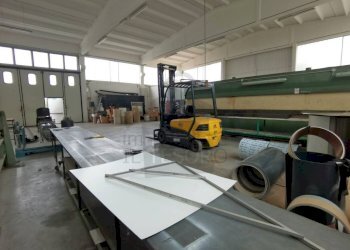 Interno non residenziale - Magazzino via dell'Artigianato, Verucchio - foto 5