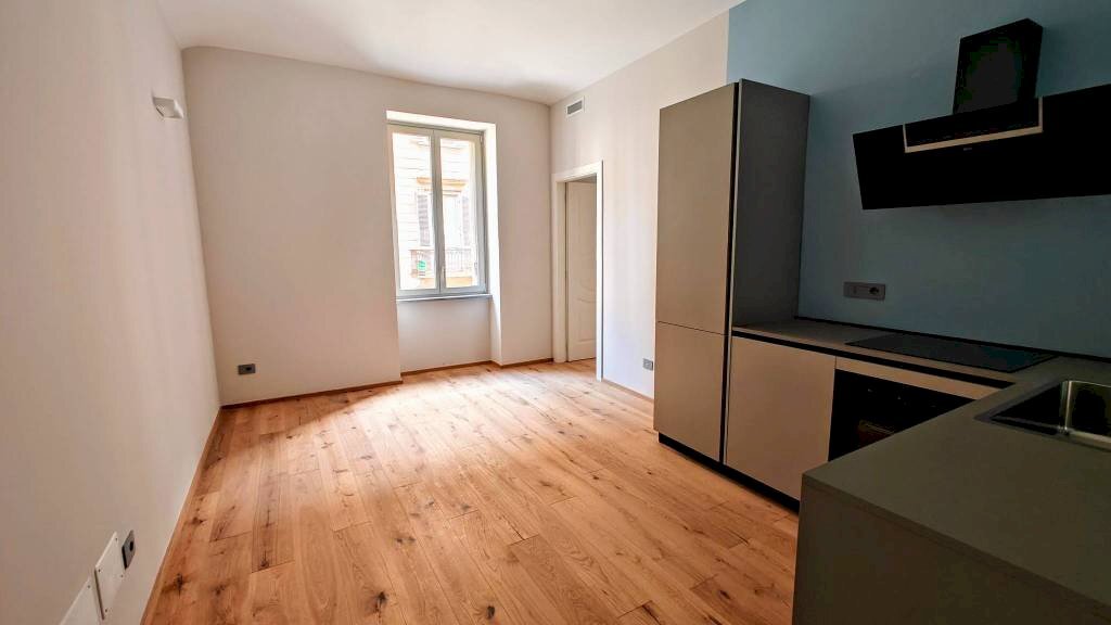 Cucina - Bilocale via Madama Cristina, 65, Torino (zona San Salvario) - foto 1