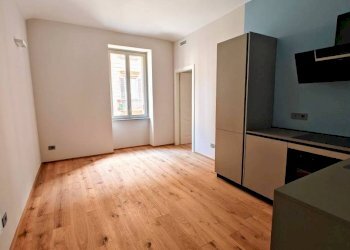 Cucina - Two-room apartment via Madama Cristina, 65, Torino (neighborhood San Salvario) - photo 1