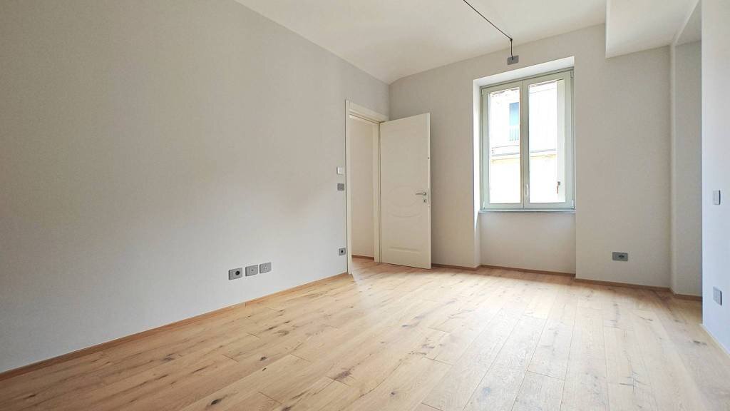 Camera da letto - Two-room apartment via Madama Cristina, 65, Torino (neighborhood San Salvario) - photo 3