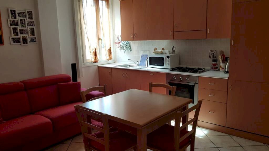 Cucina - Appartamento via Saragozza, 54, Bologna (zona Costa Saragozza) - foto 1