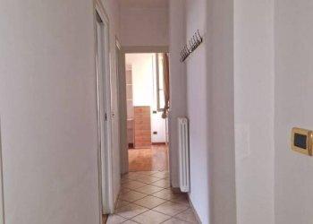 Corridoio - Three-room apartment via Saragozza, 54, Bologna (neighborhood Costa Saragozza) - photo 17