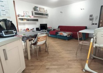 Salone - Three-room apartment Crevalcore - photo 8