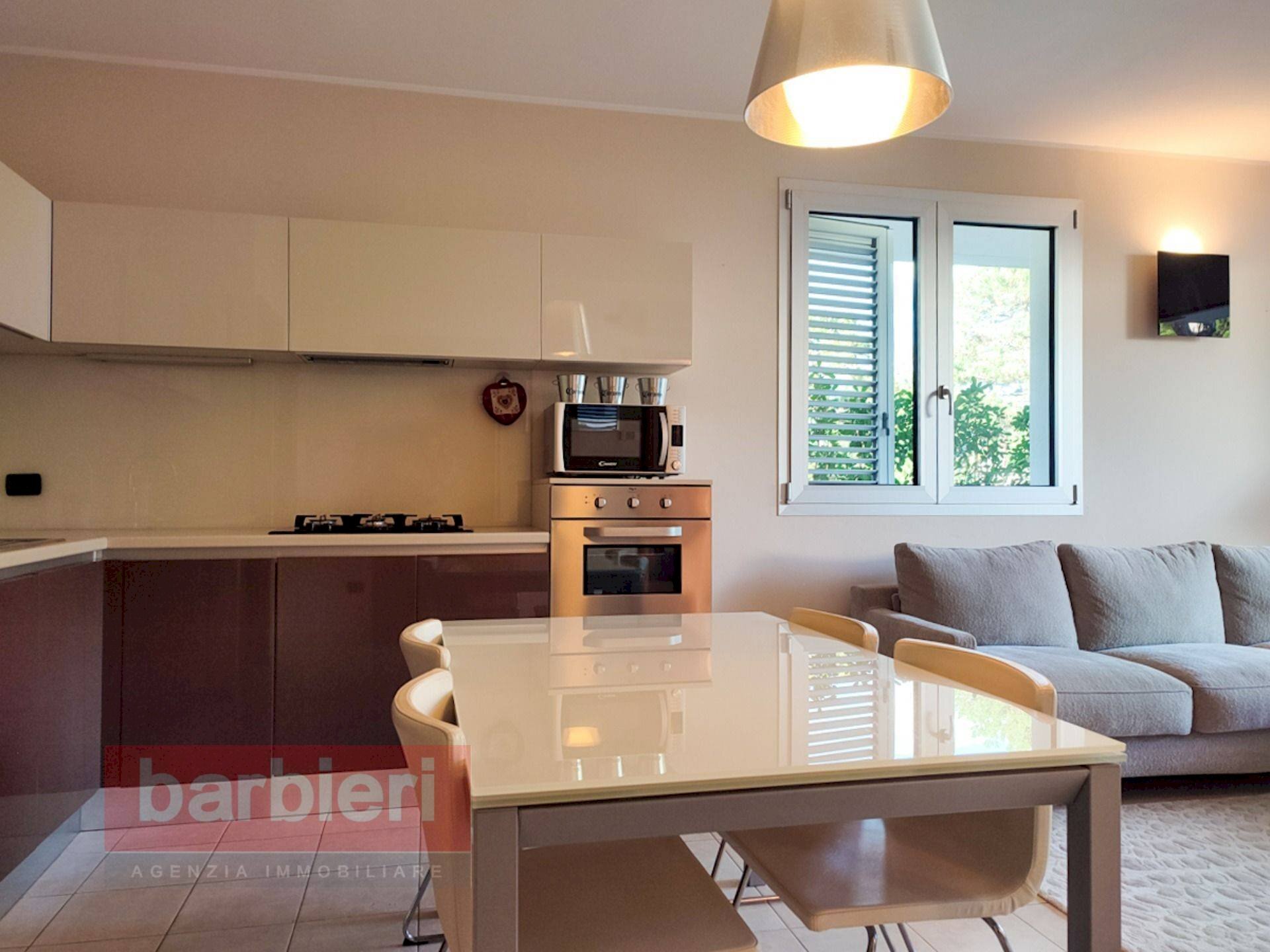 Foto 3 - Trilocale VII traversa
 
10, Cervia - foto 3