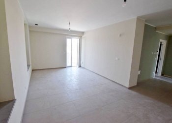Cucina - Appartamento via Saluzzo, 3, Mondovì - foto 7