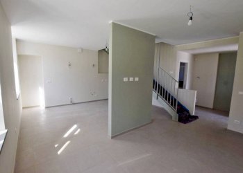Ingresso - Three-room apartment via Saluzzo, 3, Mondovì - photo 6