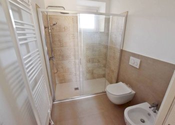 Bagno - Three-room apartment via Saluzzo, 3, Mondovì - photo 7