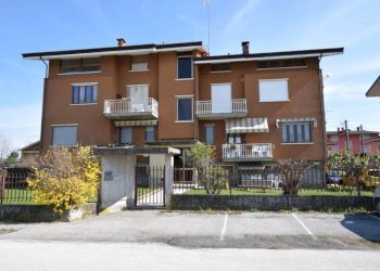 Facciata - Four-room apartment via Roma, 90, Pianfei - photo 1