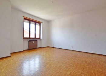 Camera da letto - Four-room apartment via Roma, 90, Pianfei - photo 6