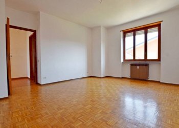 Camera da letto - Four-room apartment via Roma, 90, Pianfei - photo 10