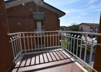 Balcone - Four-room apartment via Roma, 90, Pianfei - photo 12