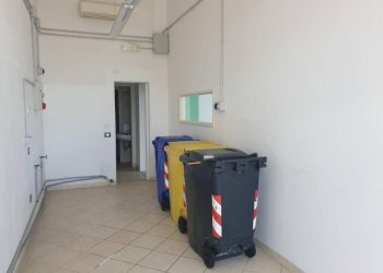 Interno non residenziale - Negozio via Robert Koch, 11, Parma - foto 12