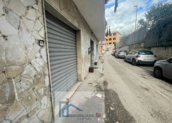 Foto 2 - Box Via Tommaso Rossi, Benevento - photo 2