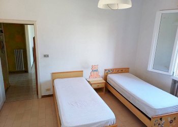 Camera da letto - Trilocale via del Sole, 3, Bologna (zona Corticella) - foto 12