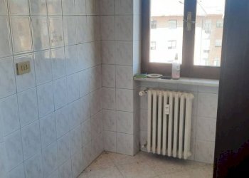 Cucina - Bilocale via Arnaldo da Brescia, 61, Torino (zona Lingotto) - foto 26