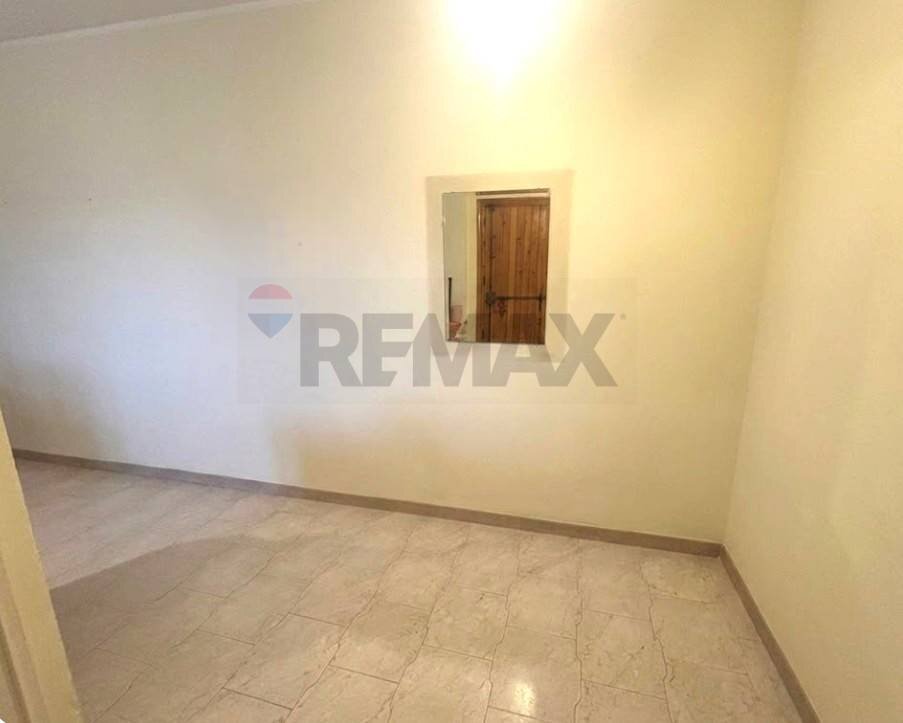 HALL - Three-room apartment VIA GENOVA
 
11, Trani - photo 2