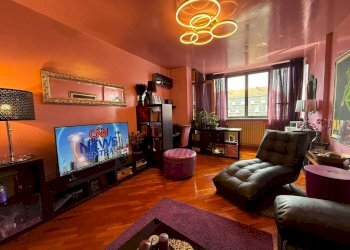 Salone - Three-room apartment corso Cosenza, 68, Torino (neighborhood Santa Rita) - photo 6