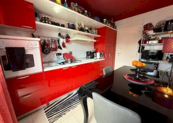 Cucina - Trilocale corso Cosenza, 68, Torino (zona Santa Rita) - foto 11