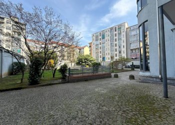 Cortile interno - Three-room apartment corso Cosenza, 68, Torino (neighborhood Santa Rita) - photo 25
