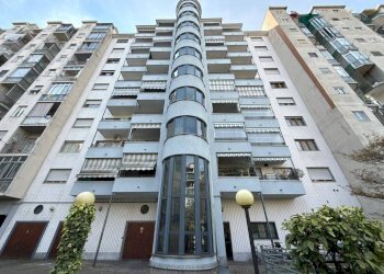 Facciata - Trilocale corso Cosenza, 68, Torino (zona Santa Rita) - foto 27