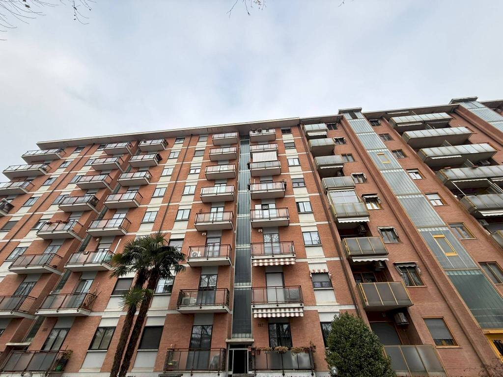 Facciata - Four-room apartment corso Giulio Cesare, 357, Torino - photo 1