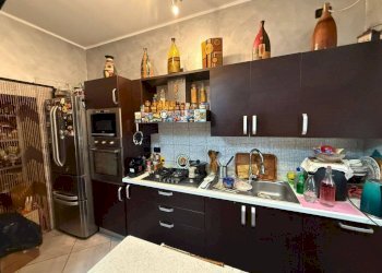 Cucina - Four-room apartment corso Giulio Cesare, 357, Torino - photo 19