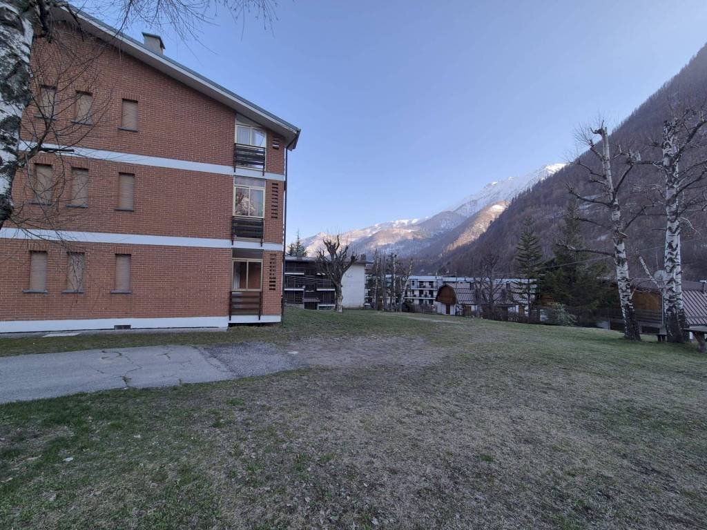 Facciata - Bilocale via delle Gure, Fenestrelle - foto 2