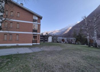 Facciata - Bilocale via delle Gure, Fenestrelle - foto 2