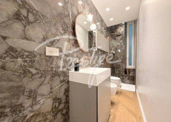 Bagno - Appartamento piazza Europa, La Spezia - foto 9