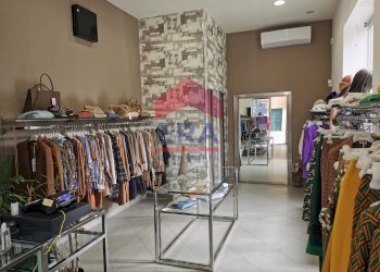 Locale - Locale Commerciale Via Nino Bixio, Trapani - foto 1